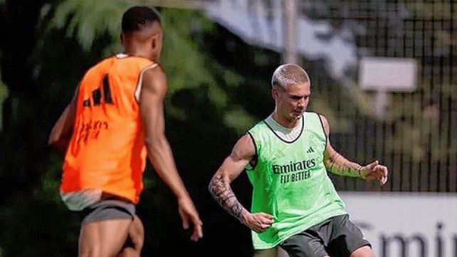 Franco Mastantuono realizó su primer entrenamiento con el plantel del Real Madrid.