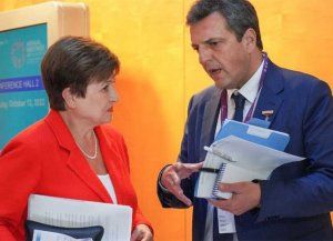 El gobierno acordó con el FMI: habrá desembolso de 7.500 millones de dólares