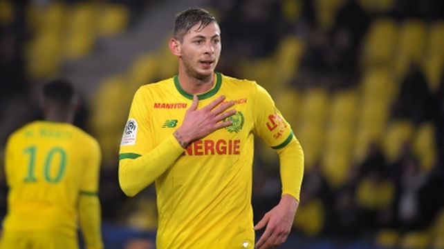 Goleador. Con la casaca del Nantes