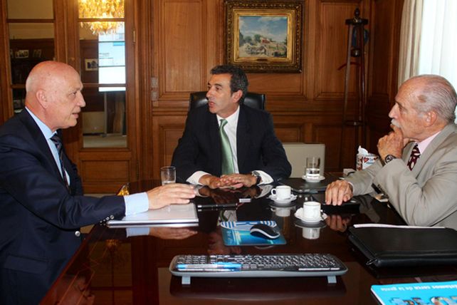 La provincia otorgará la licencia nacional de conducir