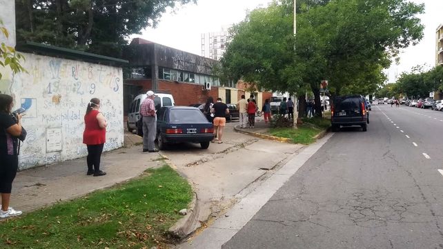 Largas colas en el San Martín para vacunarse contra la gripe