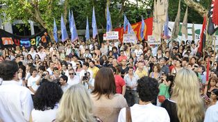 Rosario también suma su repudio al fallo que absolvió a los acusados del crimen de Marita Verón