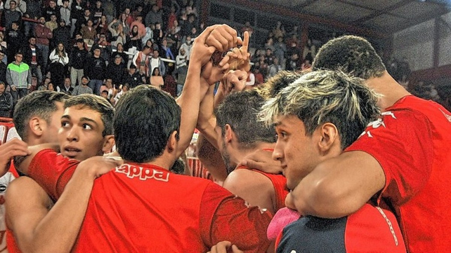 Unión consiguió un triunfo clave frente a Obras Basket