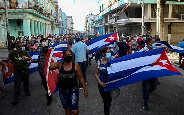 Duras protestas contra el gobierno de Cuba