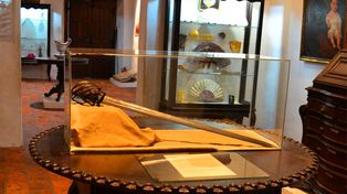 Exhiben una espada de la época de la conquista en el Museo Histórico