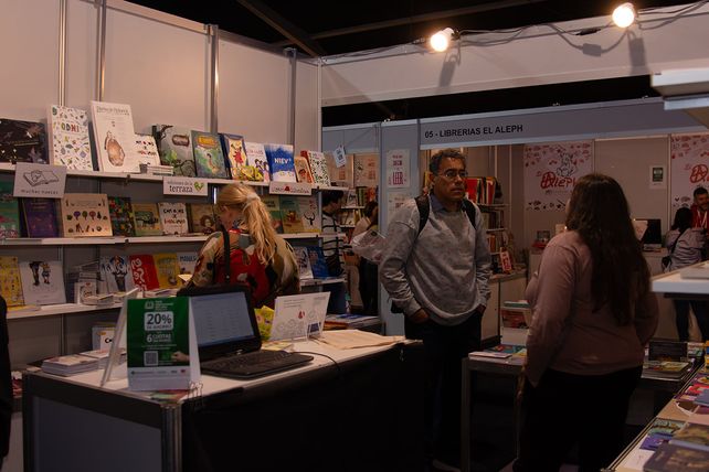 Una nueva edición de la Feria del Libro se inauguró en Rosario