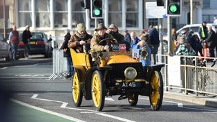 La clásica carrera de los autos más antiguos de Londres