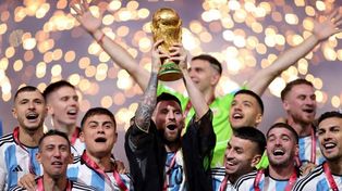 Lionel Messi se dio el gusto de levantar la Copa del Mundo en Qatar. Ahora Argentina será uno de los organizadores para el torneo que se jugará dentro de 7 años.&nbsp;