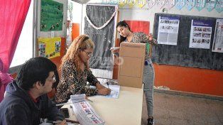 Perlitas electorales: le negaron el saludo a Karina Milei