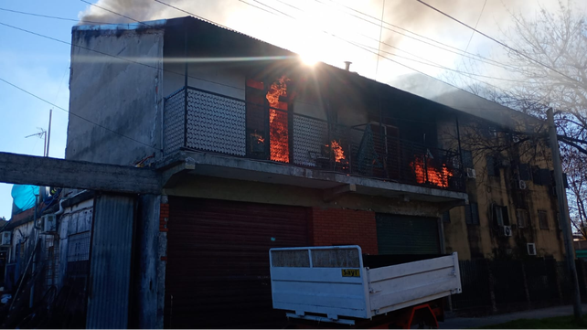 Los daños fueron totales en la planta alta. El incendio se declaró a las 15.45
