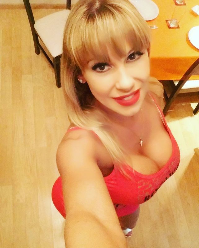 Mónica Farro otra vez fue noticia por un descuido en el que muestra más de la cuenta