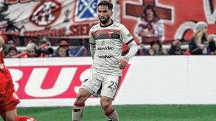 Colón acelera gestiones y podría viajar a Paraguay para resolver la deuda con Alberto Espínola