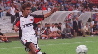 El exjugador de Newells que debutará como DT de River tras la salida de Chacho Coudet