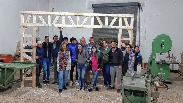 Objetivo. En la zona hay álamos que tienen un determinado uso