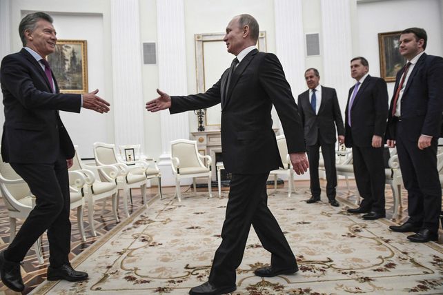 El presidente Mauricio Macri visitó Rusia en busca de inversiones en enero pasado y se reunió con su par ruso Vladimir Putin en el Kremlin.