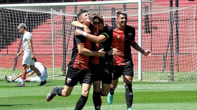 Leandro Quiroz compartió en sus redes la felicidad por el gol y victoria de Colón a Estudiantes.