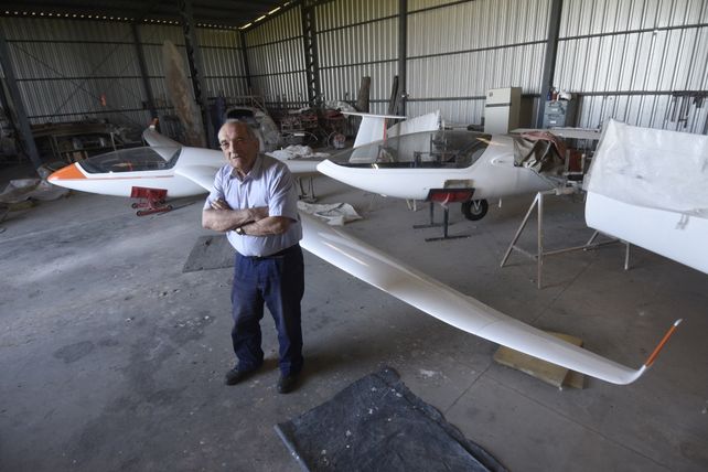 Néstor Fasola: Volar un planeador es más fácil que manejar un auto Néstor Fasola: Volar un planeador es más fácil que manejar un auto