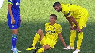 El defensor de Villarreal, Juan Foyth, se lesionó y estará dos meses inactivo.