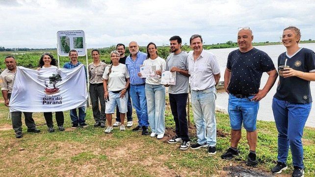 Aldea Brasilera recibe distinción por proteger los humedales.