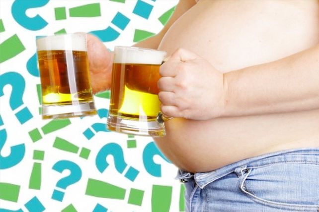 ¿Por qué tomar cerveza hace que te salga la pancita porronera?