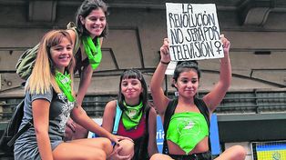 Posiciones irreconciliables en la audiencia por aborto