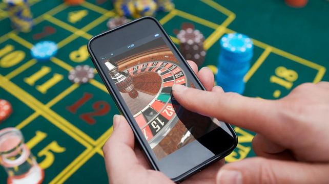 ¿Es Seguro Apostar Dinero Real en Casinos Online? Mitos y Realidades