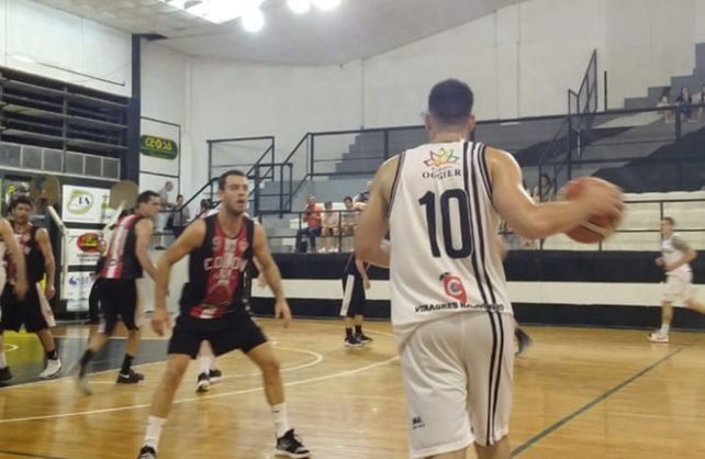 Alma Juniors quiere meterse en la final del Torneo Oficial