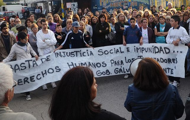 Movilizados. Los vecinos de Fillippini y Jaures no quieren quedarse quietos