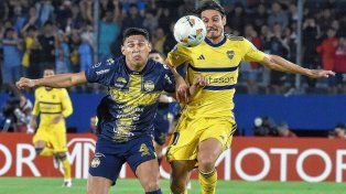 Edinson Cavani marcó el segundo de Boca en Asunción.
