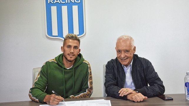 Gonzalo Piovi renovó contrato con Racing hasta 2025
