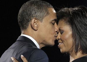 Obama gasta 30 mil d&oacute;lares en raro anillo para su esposa