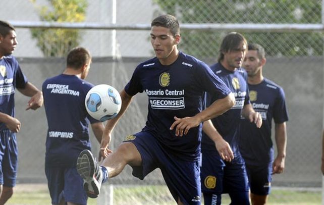 Jugué unos pocos partidos ahí. Si el técnico me lo pide