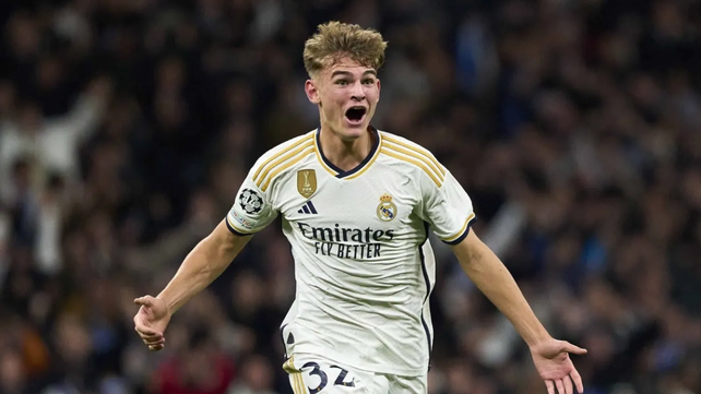 Nicolás Paz anotó un gol para Real Madrid ante Napoli en la presente Champions League.