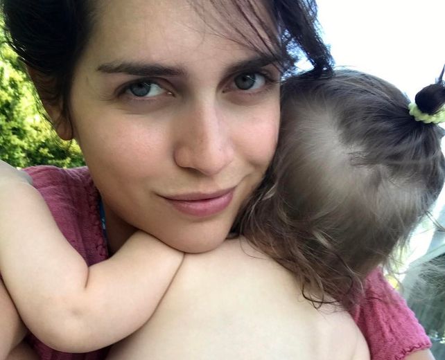 Zaira Nara publicó una imagen del rostro de su hija Malaika por primera vez en las redes.