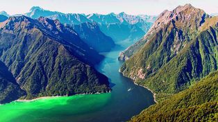 Nueva Zelanda: paisajes que sorprenden y culturas que conmueven