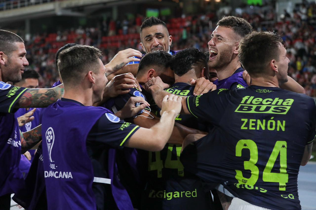 Un equipo de la MLS estaría observando al volante de Unión Kevin Zenón.