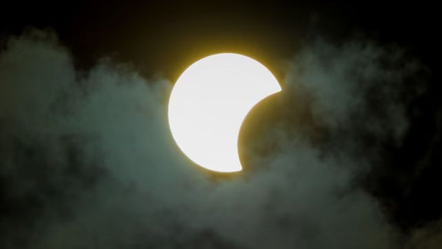 Un eclipse solar anular total se verá en el cielo de Argentina.