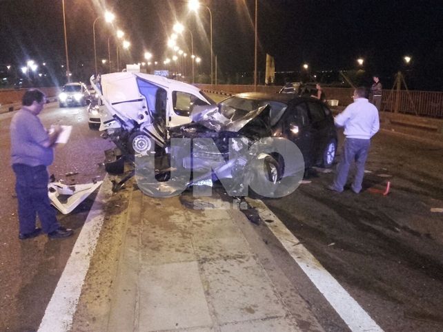 Chocaron siete vehículos en el viaducto Oroño y una mujer resultó lesionada
