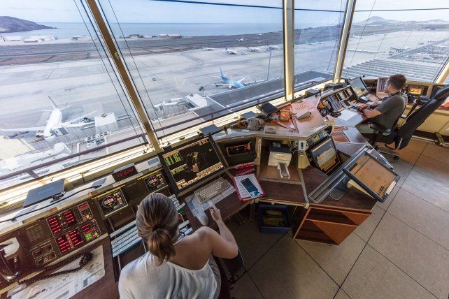 Controladores aéreos anunciaron paros escalonados desde el 22 de agosto