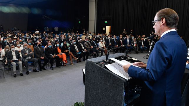 Los legisladores opositores reaccionaron.a las criticas de Bordet al gobierno de Macri.