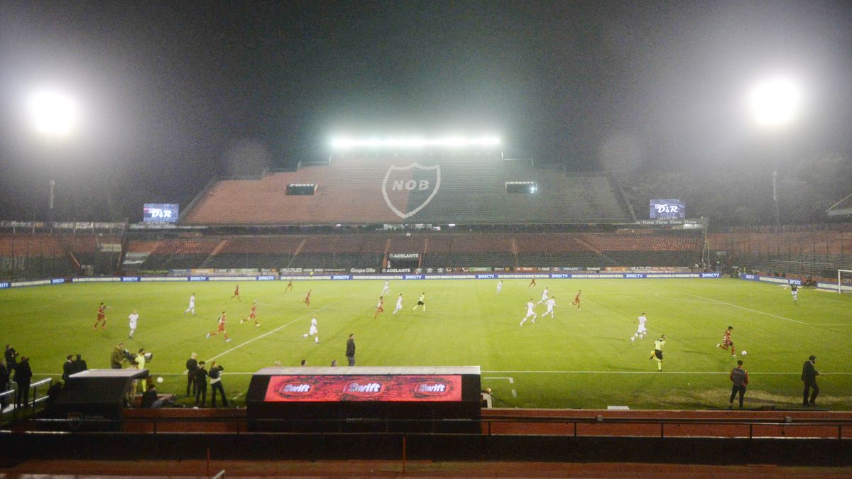 A Newells le cuesta salir del pantano de Kudelka y Burgos - Vimarsana News