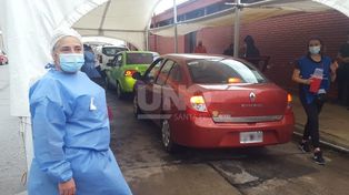 La vacunación a adultos mayores en la Esquina Encendida