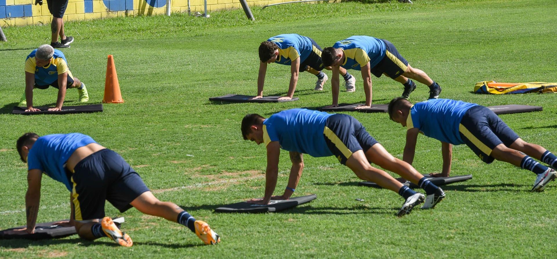 Central arrancó la pretemporada sin Montoya y con varios ausentes. El Kily no pudo contar con los futbolistas que son baja por Covid. El Chaque, también aislado, tampoco estuvo.