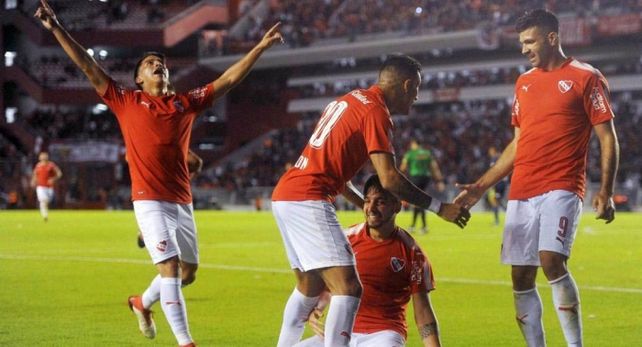 Independiente recibe a Corinthians en un examen de riesgo