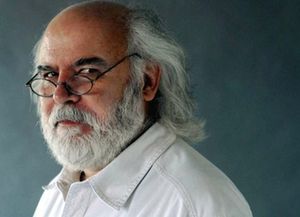 El escritor y periodista Juan Sasturain dirigirá la Biblioteca Nacional