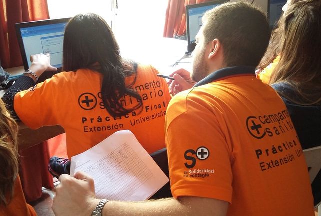 Investigación. Se sondeó la salud de las personas en localidades del interior.