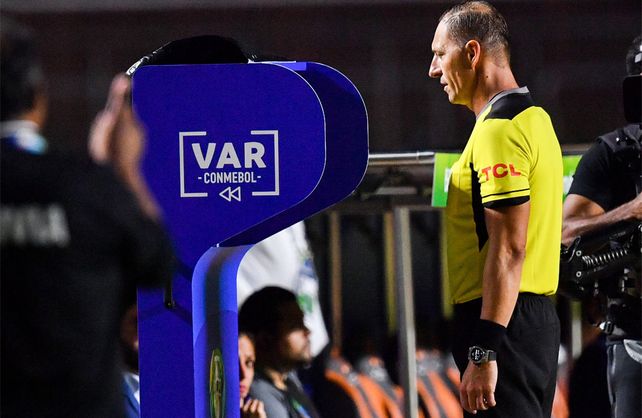 El VAR llegará a Santa Fe para el duelo entre Colón y Argentinos