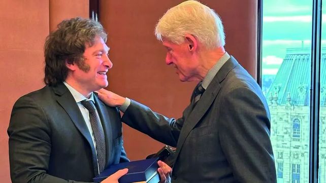El presidente electo Javier Milei se reunió con el expresidente de Estados Unidos Bill Clinton. 