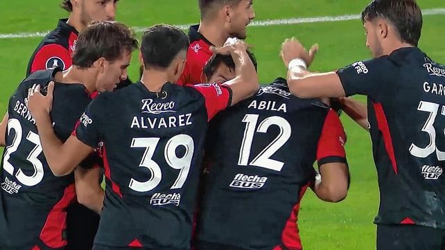 Talleres rescató un empate en el final ante Colón