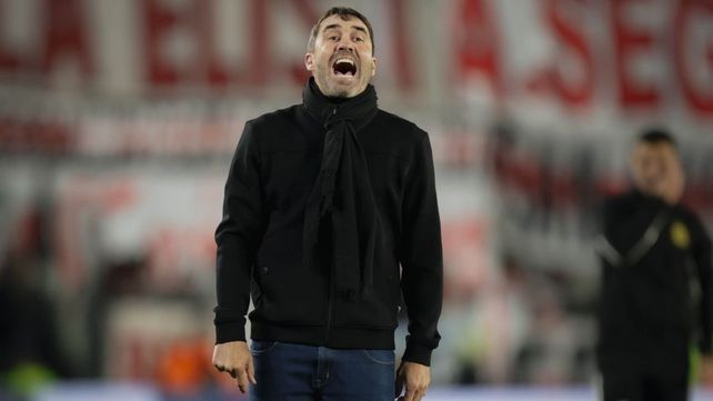 El Chacho Coudet tendrá a Central enfrente. River derrotó a Gimnasia y clasificó.